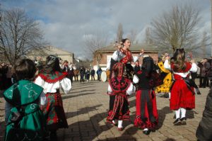 EL BAILE DEL NIÑO 2013 EN LA OPINIÓN DE ZAMORA